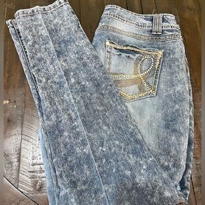 Ashley Stewart  Women’s Jeans Size 16 Acid Wash Distressed Denim Distressed